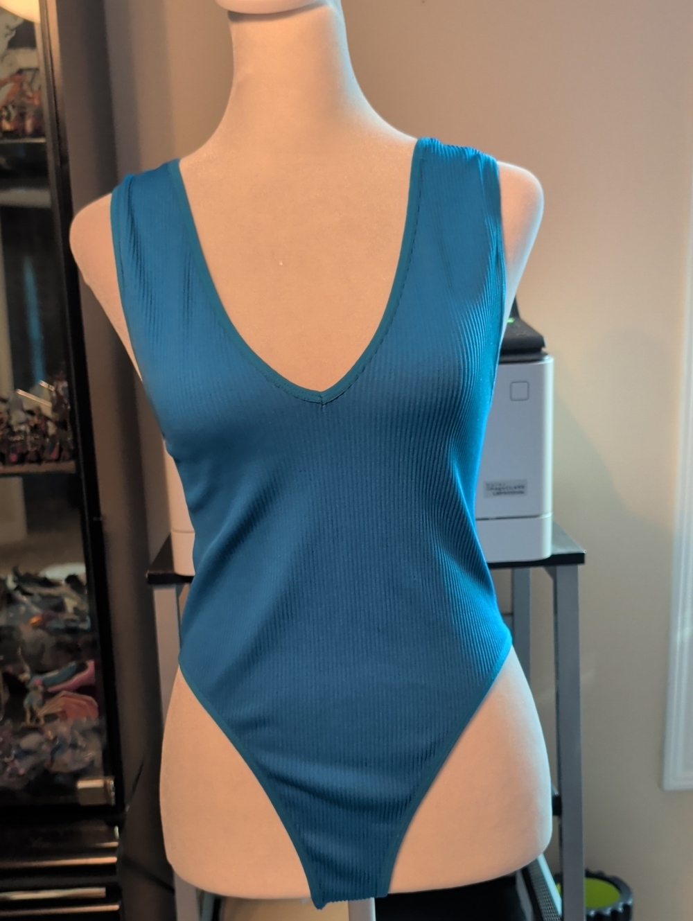 NYC Ribbed V-Neck Sleeveless Bodysuit In Electric Blue
